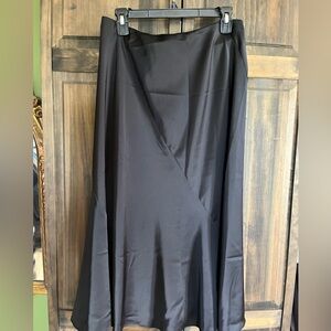 Banana Republic Black satin midi Skirt